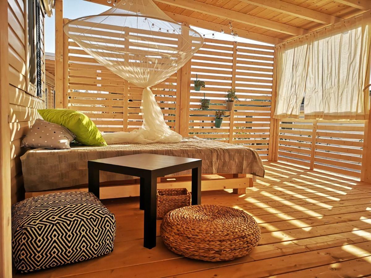West Coast Mobilhome With Xxl Terrace Tar-Vabriga Exterior foto